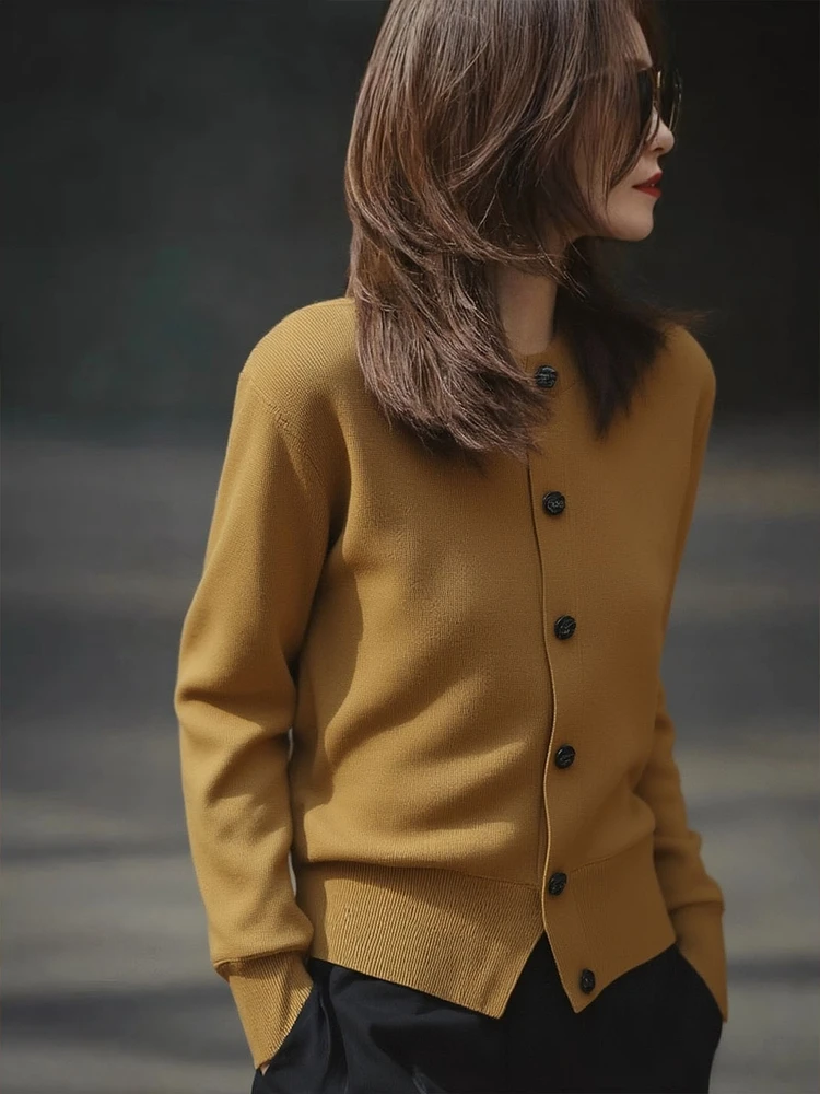 

Весенне-осенний новый женский свитер, тонкий вязаный кардиган Carame Lcolor Fashion Commuter