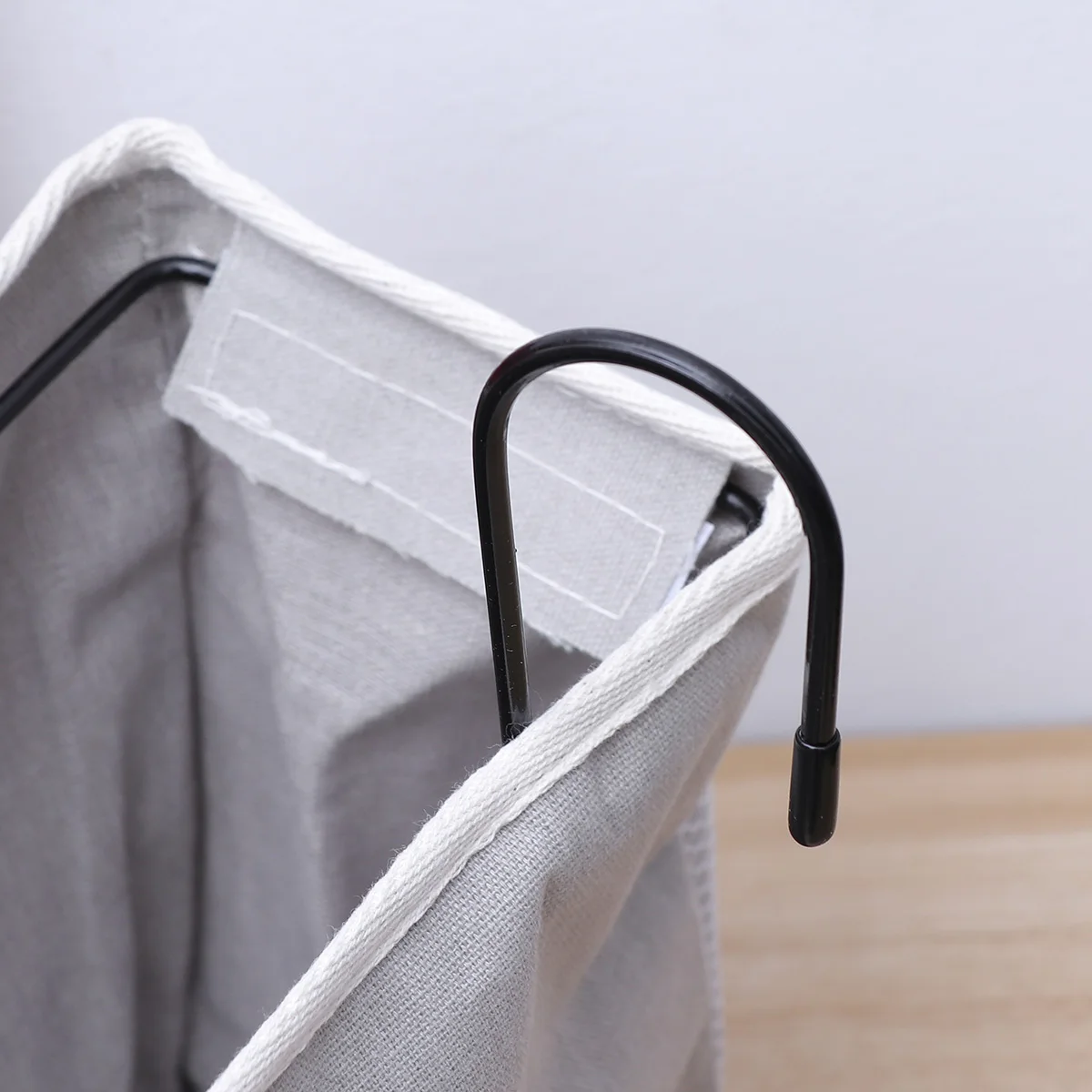 

1Pcs Canvas Storage Hanging Bag Felt Fabric with Dacron Mesh Large Capacity for Bedside Dorm Car Hospital Use Organizer for