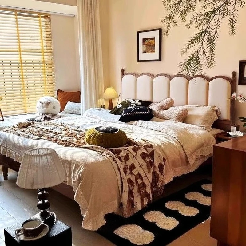 Nordic medieval solid wood double bed