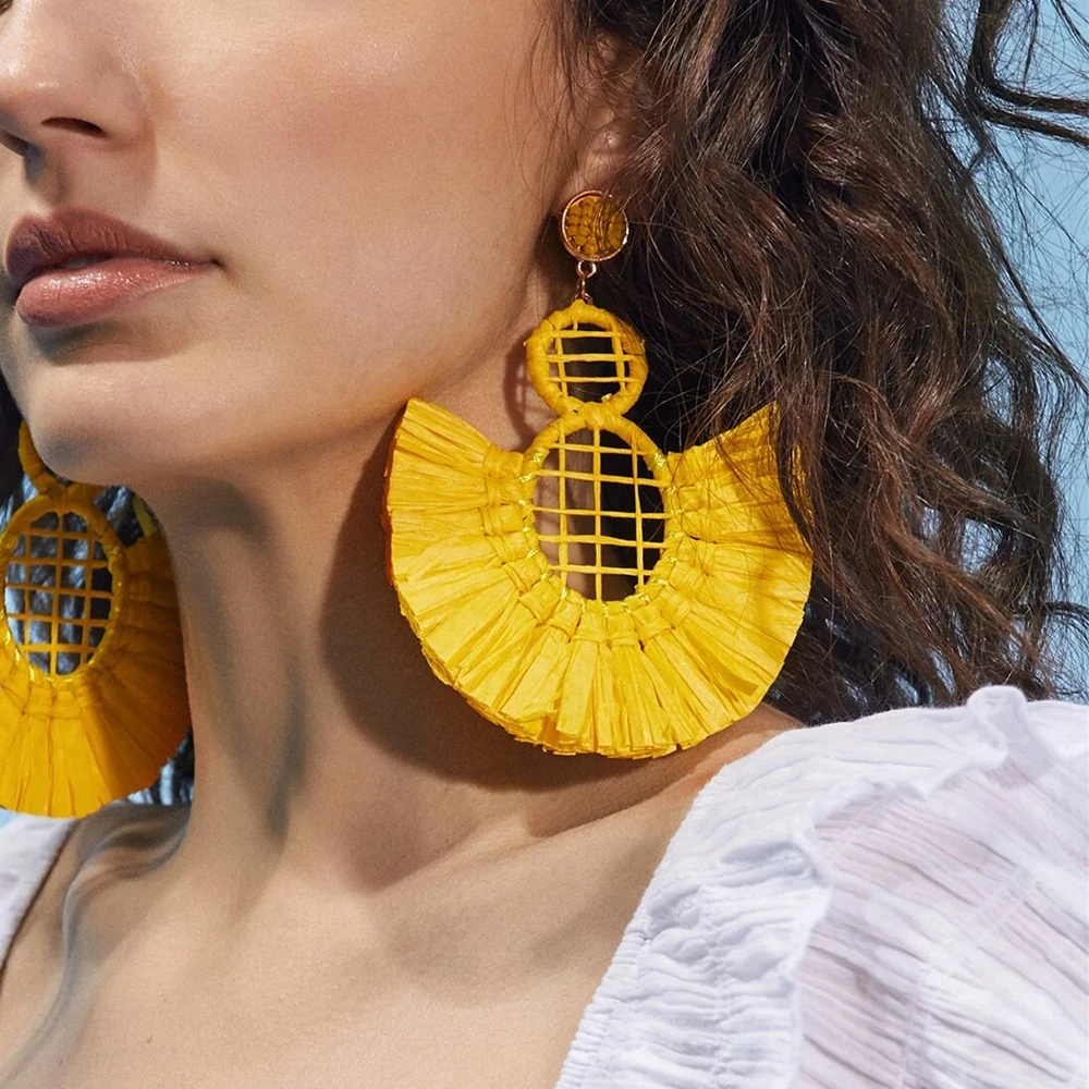 2024 Trend New Exaggerated Big Tassel Rafia Earrings BOHEMIA Earrings for Women Luxury Wedding Preferred Love Grass Gift Earring