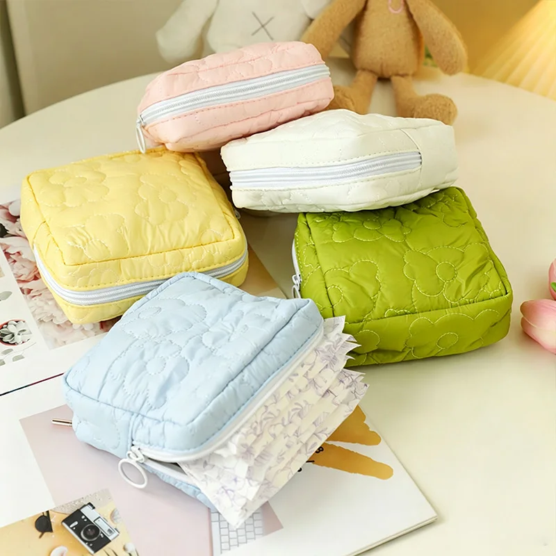 WERLLANDS Women Polyester Leather Cosmetic Bag Multicolor Portable Travel Makeup Pouch Toiletry Organizer Storage Case