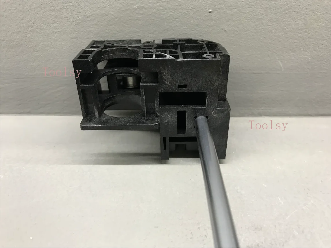 

plus3 Y-axis plastic part + light bar