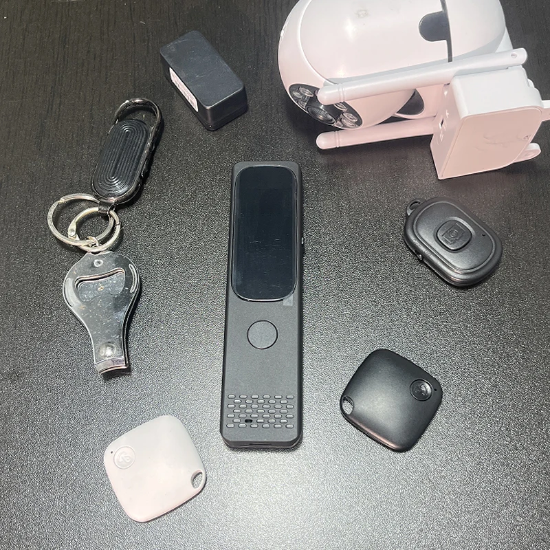 rilevatore-di-segnali-f666-rilevatore-anti-spionaggio-rilevatore-di-telecamere-nascoste-localizzatore-gps-allarme-di-sicurezza-anti-intercettazione-per-hotel-e-viaggi