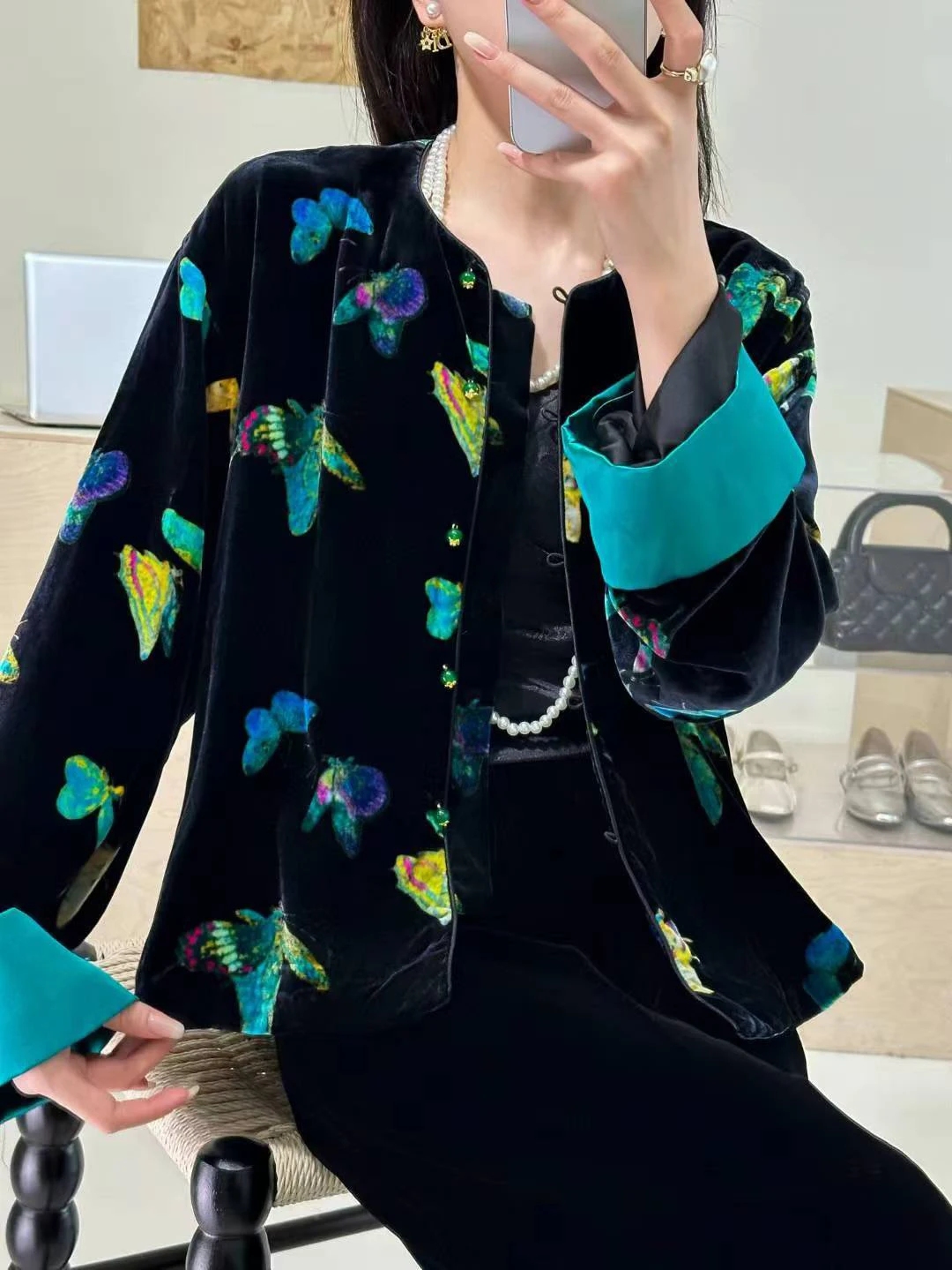 Spring and Autumn New Round Neck Silk+ Velvet Butterfly Long Sleeve Splicing Color Contrast Cuffs High end Women's Jacket S-XL