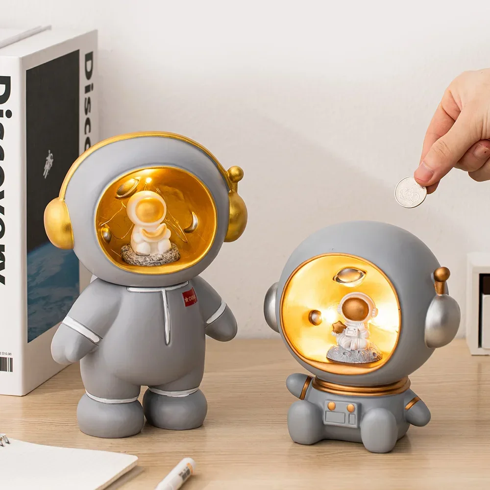 Artistic Sitting Astronaut Figurine Resin Sculpture Modern Home Decor Miniatures Table Ornaments Kids Gift Figurines for Decor