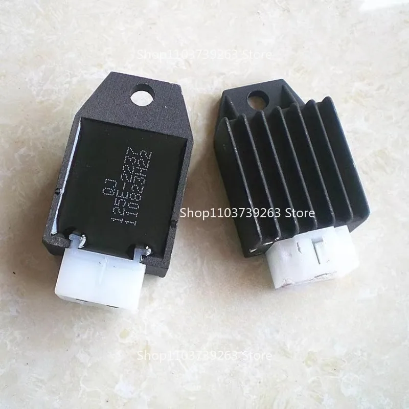 Suitable for Qianjiang Pedal QJ50QT-2/-5/-D-E/-18 125 Universal Rectifier QJ125E Charger
