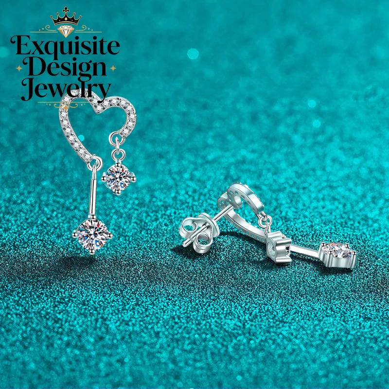 Exquisite Platinum PT950 Blinking Heart Tassel Moissanite Stud Earrings, Simple Sweet Diamond-Studded Heart-Shaped Earrings Gift
