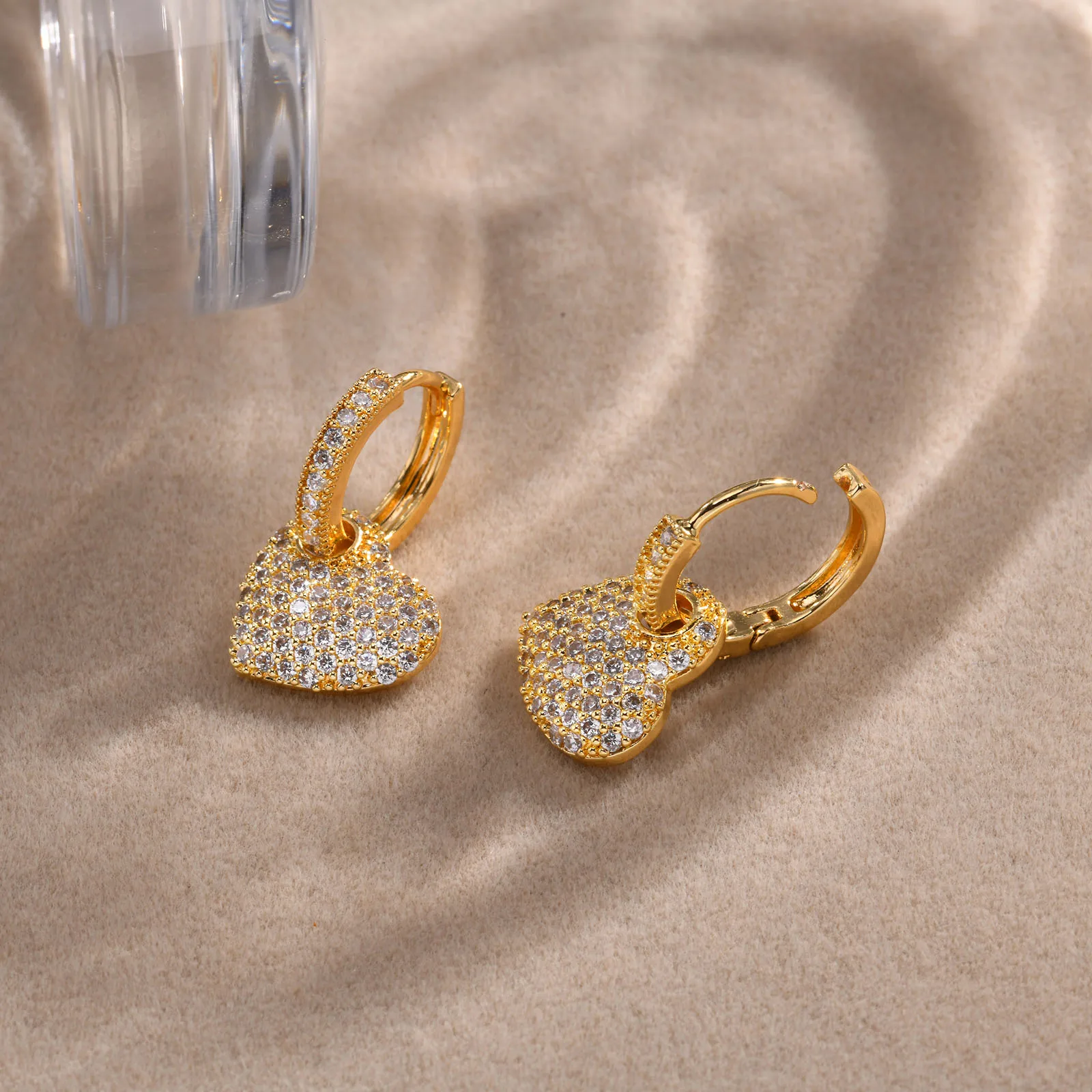 Trendy Gold Plated White CZ Stone Ear Jewelry Heart Huggie Hoop Earrings Dainty Drop Earrings for Women