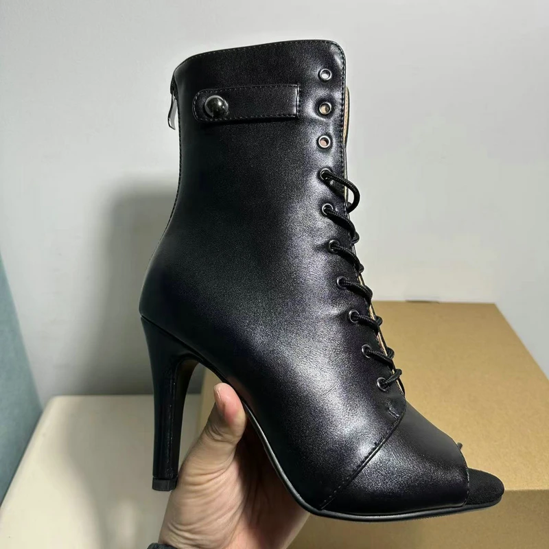 Stivali da festa di marca di nuova moda tacchi alti Sexy tacchi a spillo scarpe da ballo latino da sala da ballo da donna scarpe nere con punta aperta taglia 46