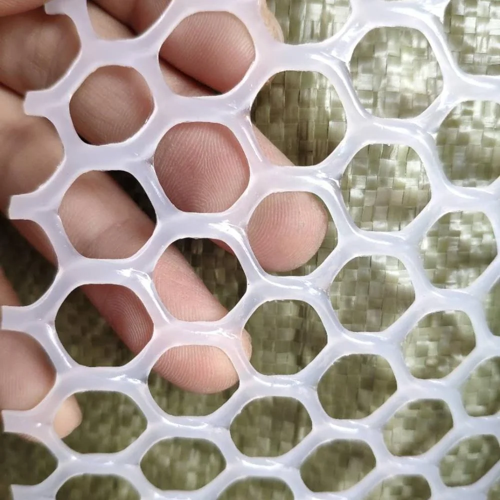 

White Durable PP PE Plastic Wire Mesh Breeding Net Fence Farm for Chicken Farm