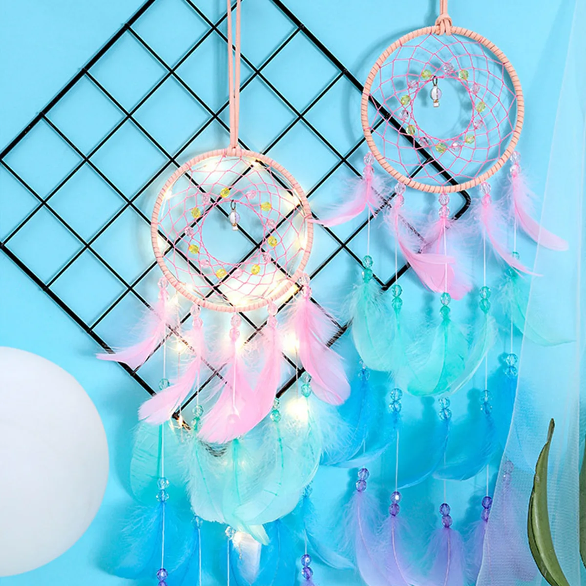 LED Light Dream Catcher True Feather Lights Up Creative Girls Practical Special Birthday Gifts Home Bedroom Hanging Decoration