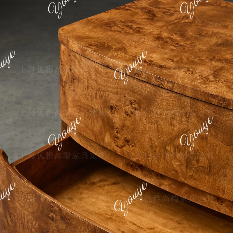 ตู้ข้างเตียงไม้เนื้อแข็งสไตล์อเมริกันยุคกลาง ลายเปลือกไม้ ตู้เก็บของในห้องนอน ตู้ลิ้นชักเก็บของสำหรับอพาร์ทเมนต์ขนาดเล็ก