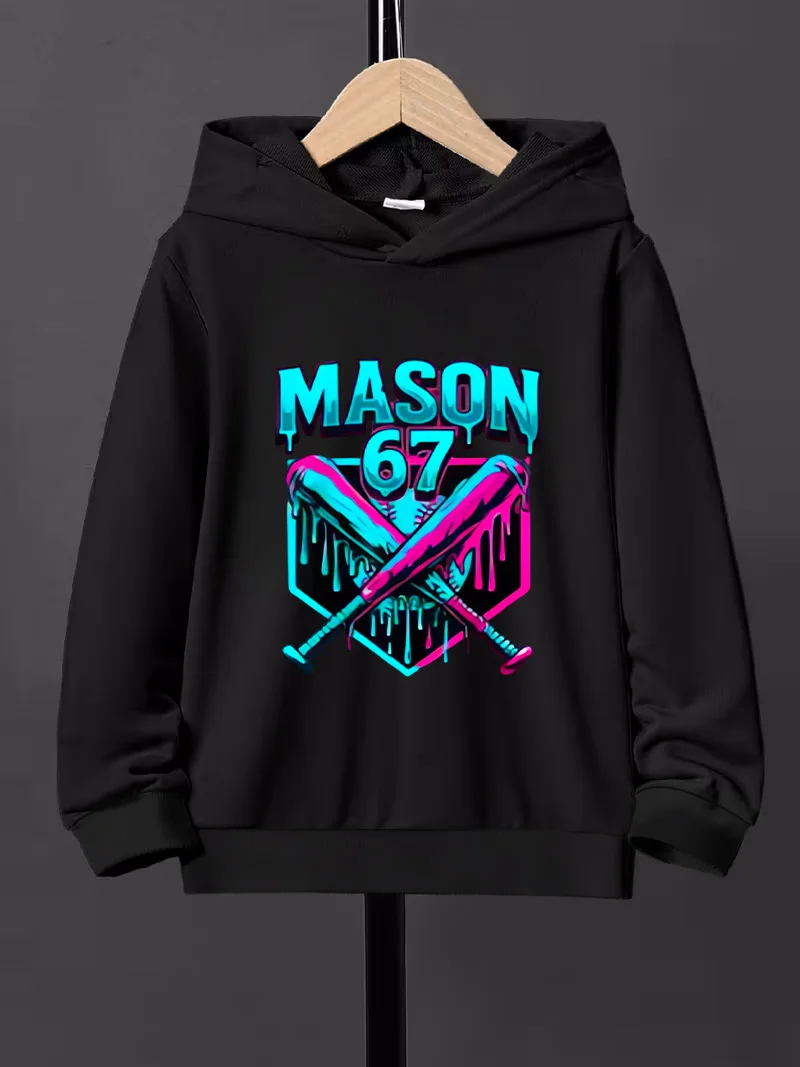 سويت شيرت Mason 67 ذو لون متباين مطبوع عليه جرافيتي رائع على طراز الشارع للأطفال بقلنسوة باللون الأسود