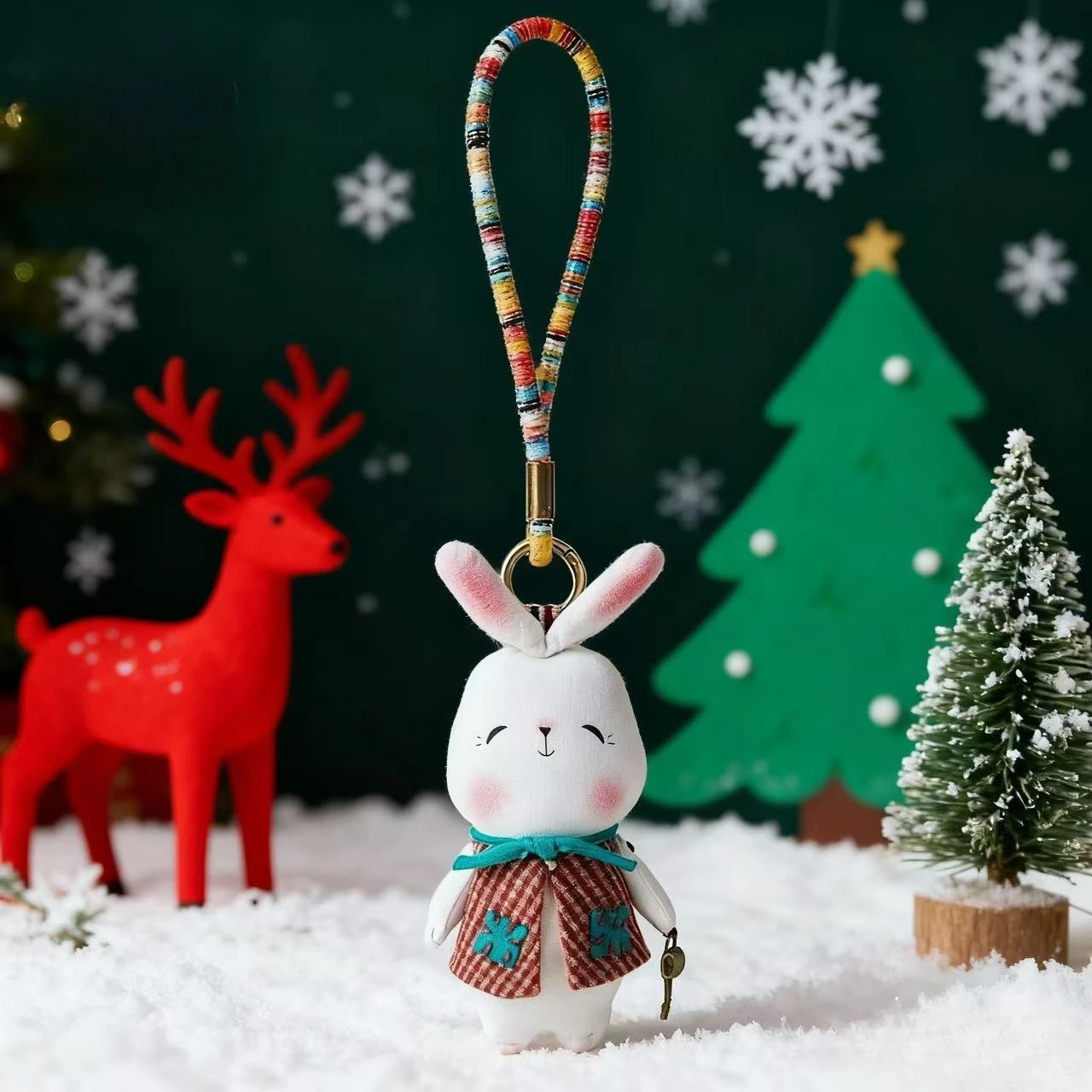 Kaninchenpuppe, handgefertigt, PP-Baumwolle, Kaninchen-Weihnachts-Schlüsselanhänger, nordischer Dressing, Kaninchen, ländliche Sammlung, handgefertigte Puppe, Weihnachtsgeschenk