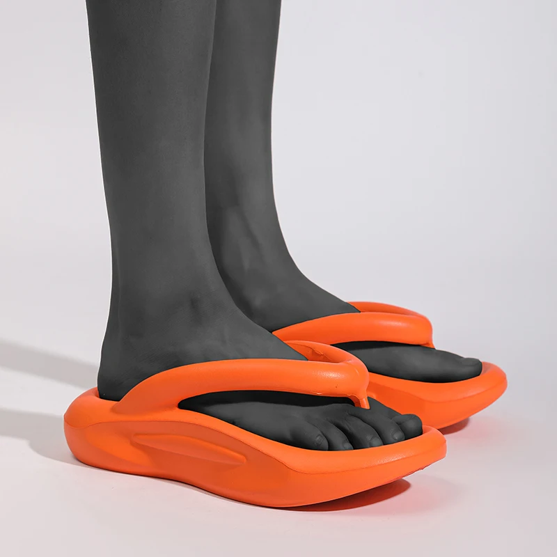 Fashion Men Women Indoor Outdoor Slippers Flip Flops Slides Beach Sandals Men Thick Soft Sole Home Slippers Men Casual Shoes image 4
