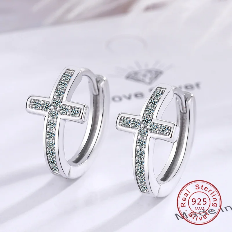 

Cute Small 925 Sterling Silver Cross Circle Stud Earring for Children Girls Women Fashion Jewelry Accessories Wholesale