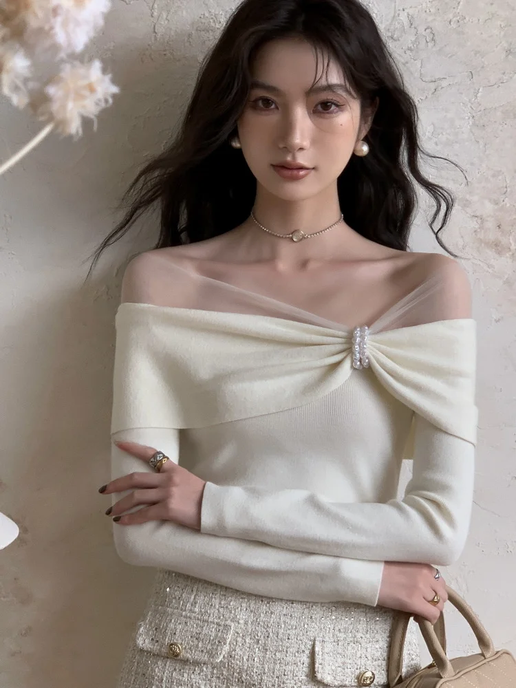 

LELART Sexy One-oulder Pearl Knitted Sweater ort Sle Commute Pure Desire Me Splice Top Women's Faion Spring 2025