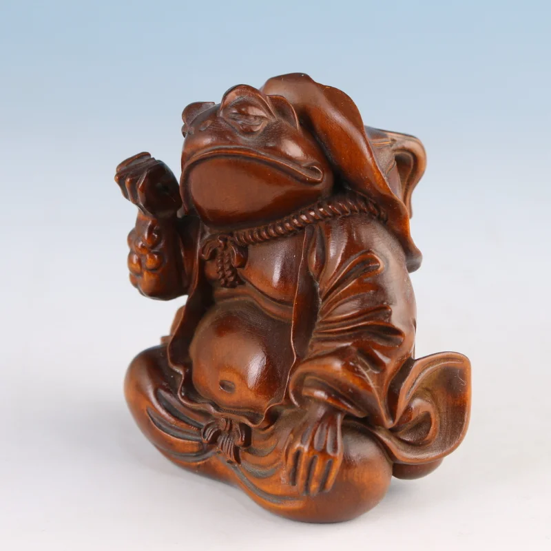 Vintage Boxwood Hand Carved Frog God Figurine Chinese Netsuke Desktop Feng Shui Collectible Ornament