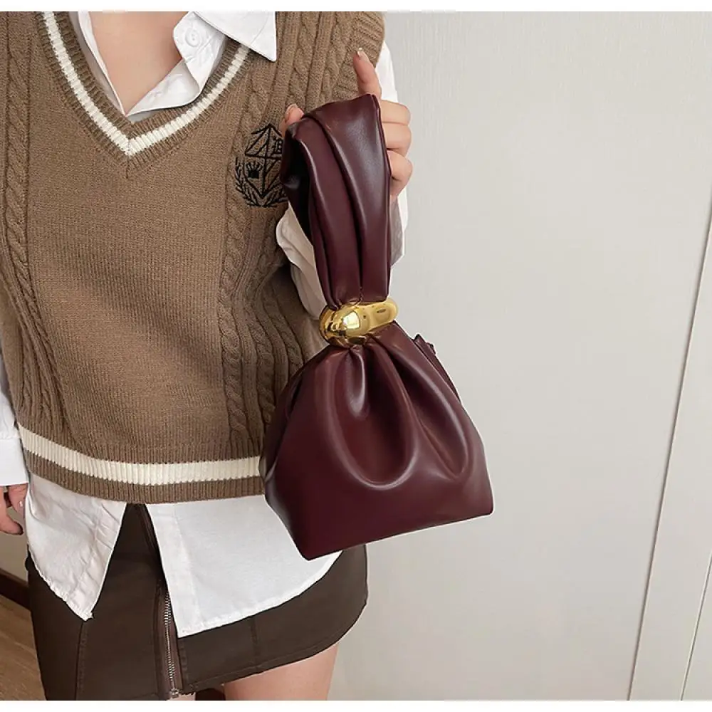 Niche Alternative Rare and Quirky Small Bags Women Vintage Pleated Mini Bucket Bags Bags