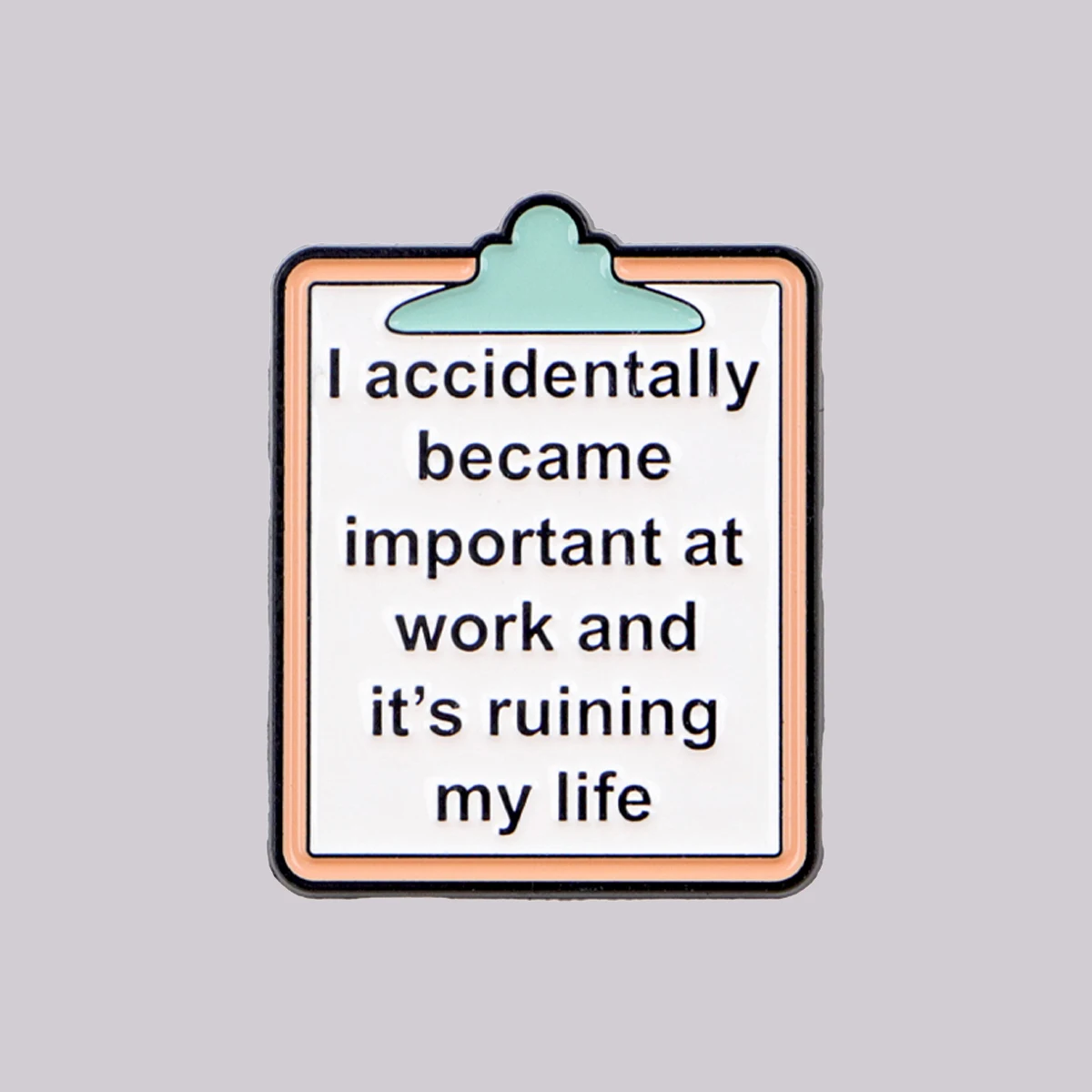 Ich wurde zufällig zu einem wichtigen Element im Enamel-Pin-Büro hergestellt. Emaille-Anstecknadeln, Broschen, Reversnadeln, Abzeichen, Kleidungszubehör, Modeschmuck, Geschenke.