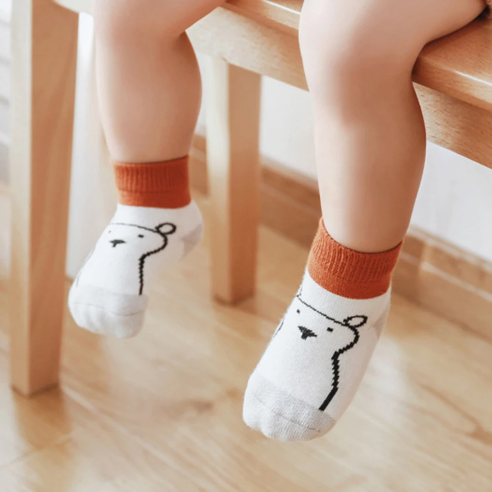 

Adorable 0-3Y Anti Slip Newborn Baby Girls Princess Cartoon Clothing Accessories Cotton Hosiery Baby Socks