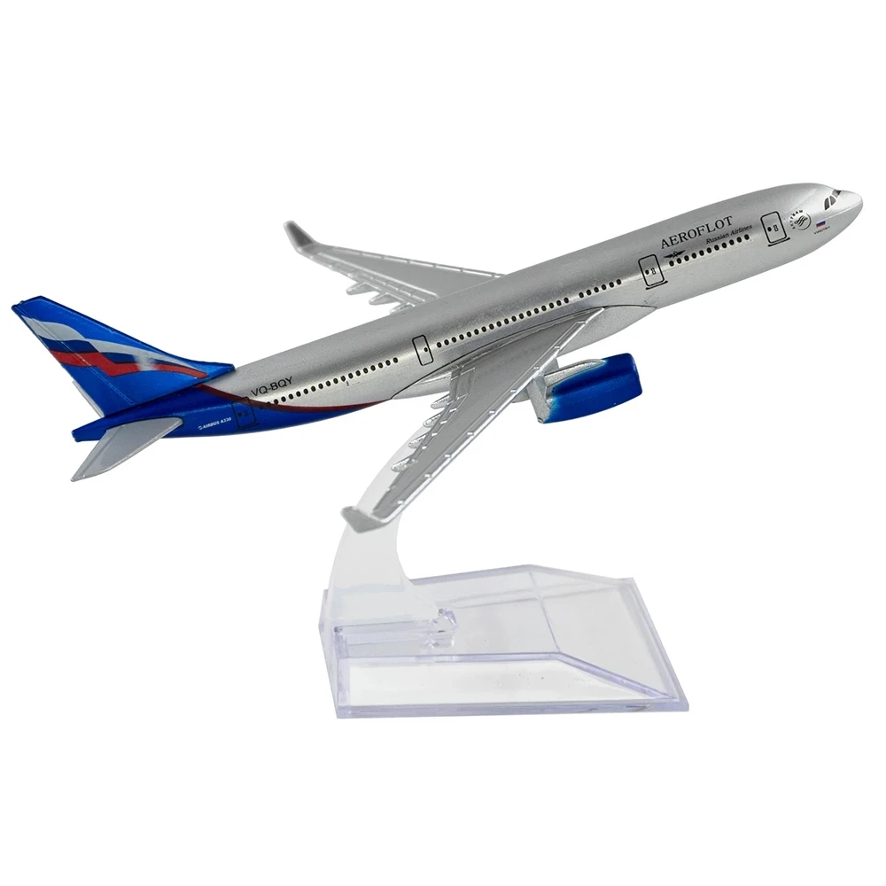 1/400 Scale Alloy Aircraft Russian Airlines Airbus A330 Aeroflot 16cm Plane Model Toys Children Kids Gift for Collection