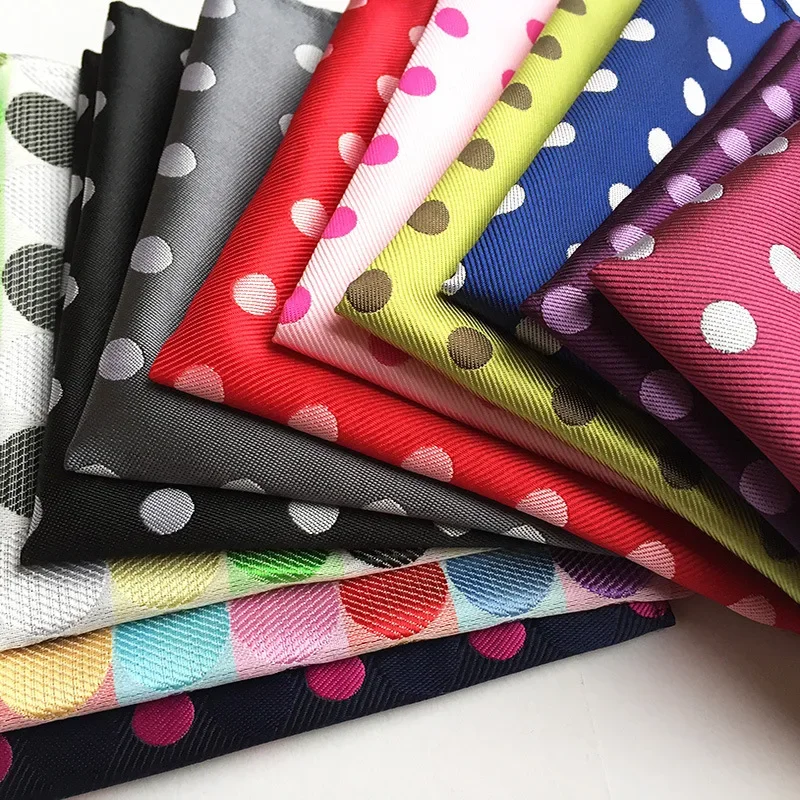 25 ซม. * 25 ซม. 11 สี Mens Pocket Squares Dot รูปแบบผ้าเช็ดหน้าแฟชั่น Hanky สำหรับผู้ชายชุดอุปกรณ์เสริม