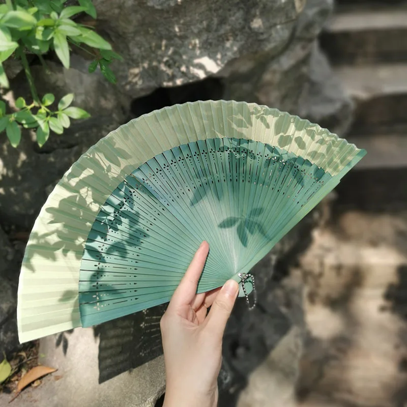 Retro Chinese Style Folding Fan Classical Shank Hand Held Fan Party Props Female Dance Fan Gift Home Decor