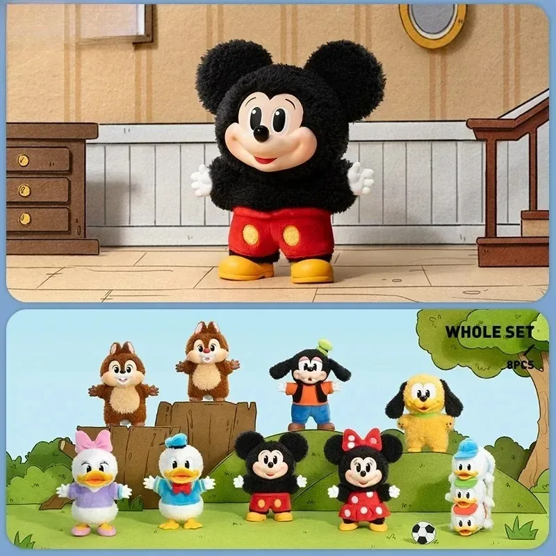 Mickey familia lindo juntos llavero serie caja ciega caja misteriosa Guess Bag muñeca de juguete Linda figura de Anime adorno de escritorio