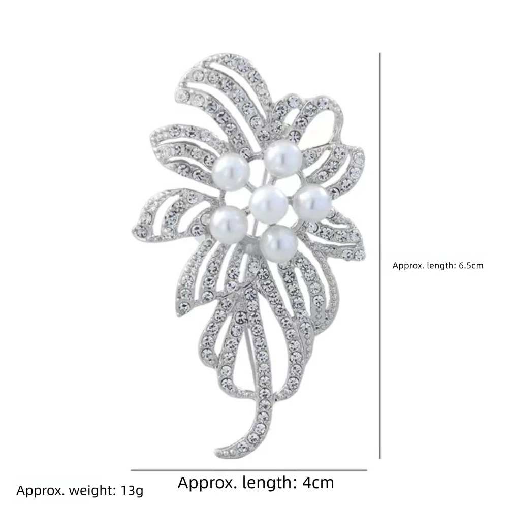 Piękna broszka z kwiatem lotosu Perłowa szpilka do pasa Wszechstronna urocza biżuteria Prezenty dla kobiet