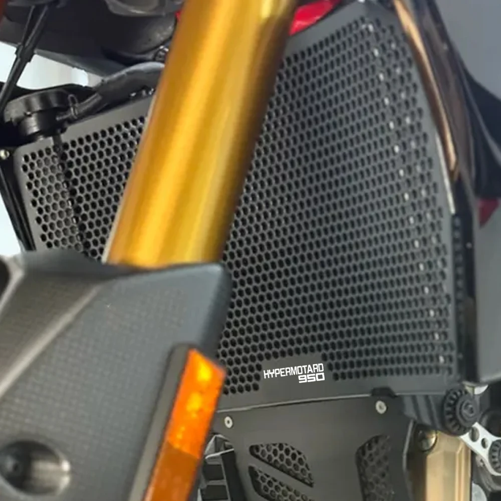 

For Ducati Hypermotard 939 SP Hypermotard 939 2016 2017 2018 Motorcycle Radiator Grill Guard Cover Oil Cooler Guard Engine Guard