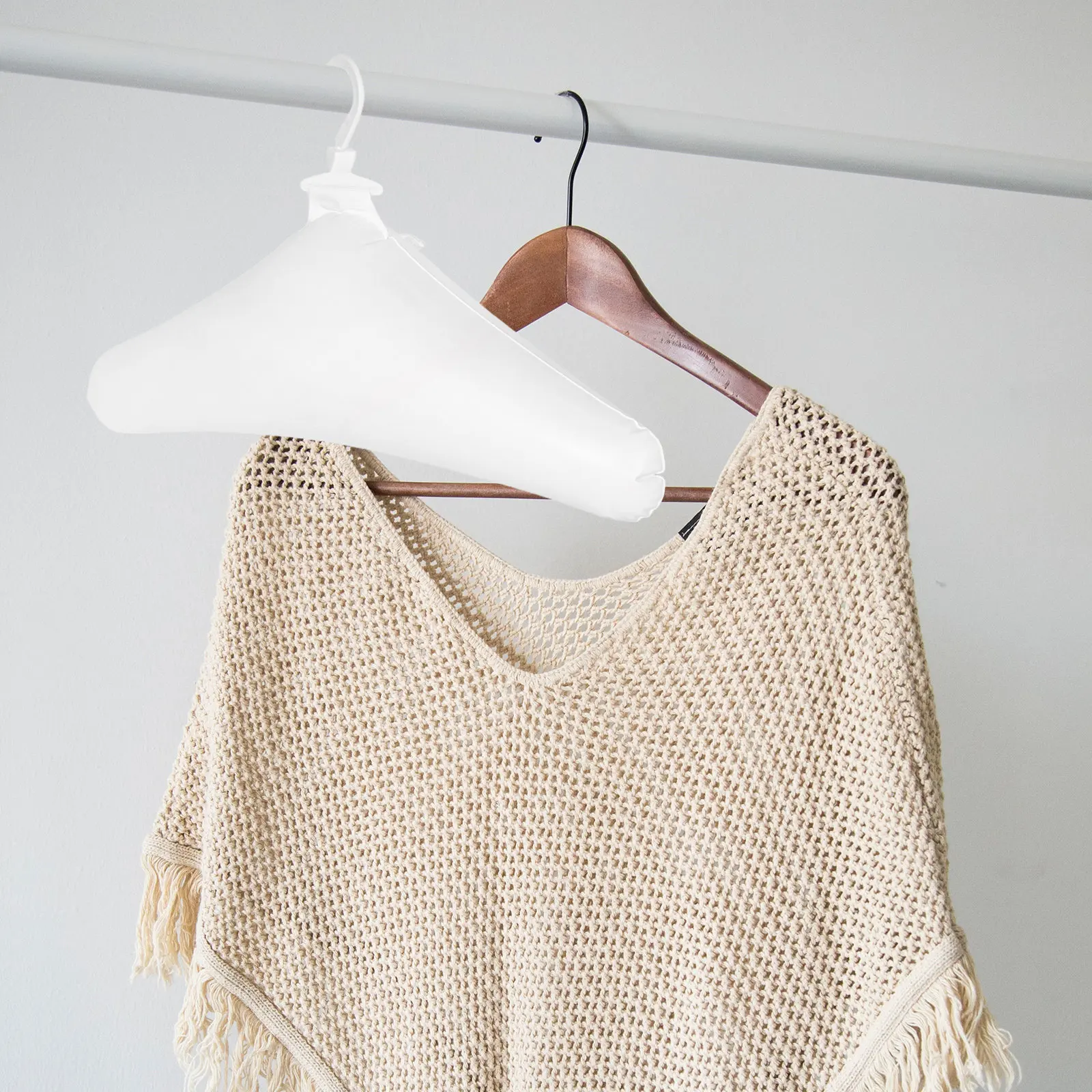 

Набор из 3 надувных складных вешалок для одежды, портативная дорожная сушилка для белья, предотвращает заломы на плечах, компактная, для дома и автомобиля