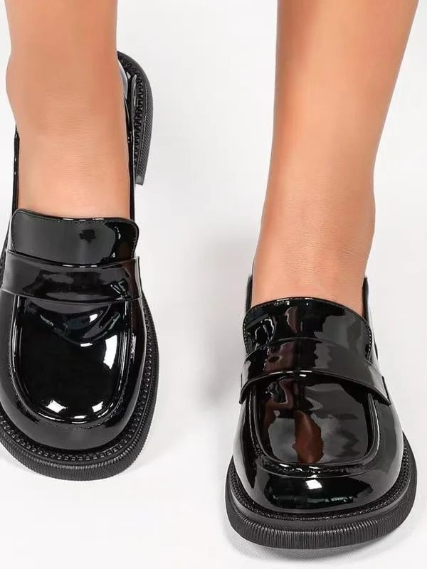 

Новые лоферы в британском ретро-стиле на толстой подошве: универсальная, комфортная обувь классического дизайна, модная и стильная.