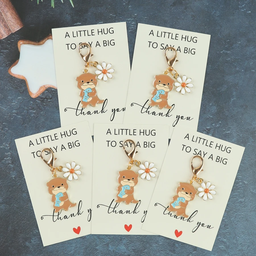 1pc/2pcs/5pcs of cute small otters and flower-shaped keychain with a thank-you card, animal-themed hanging decoratio