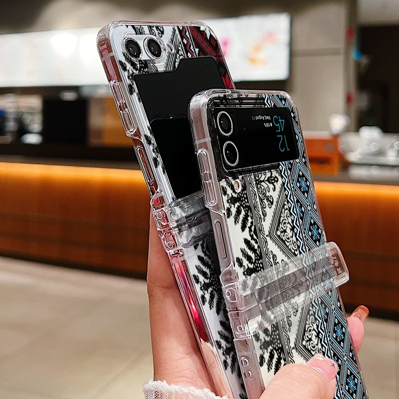 สําหรับ Samsung Galaxy Z Flip7 Flip5 Flip6 กรณี Vintage Totem รูปแบบพับ PC สําหรับ Samsung Galaxy Z Flip 7 6 5 4 3 5G