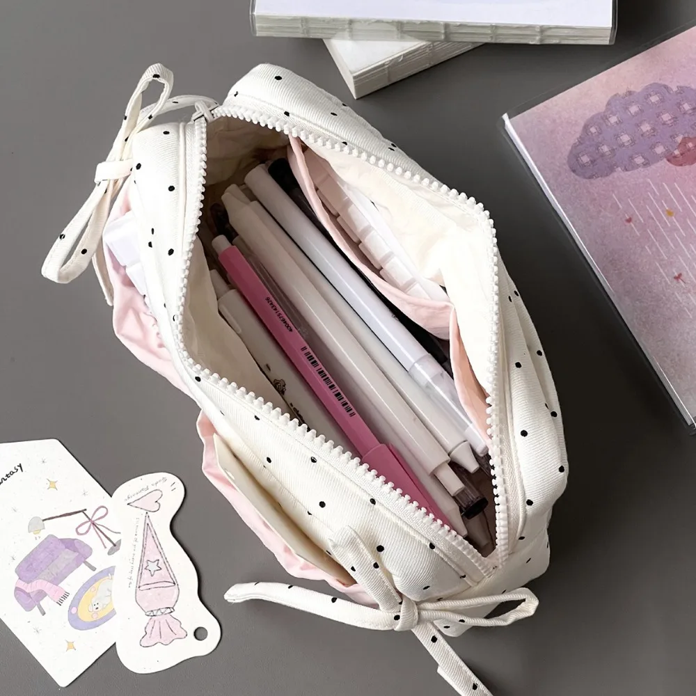 Simple and Niche Cute Snow-white Polka Dot Pencil Bag Large Capacity Student Pencil Box Makeup Storage Bags Stationery