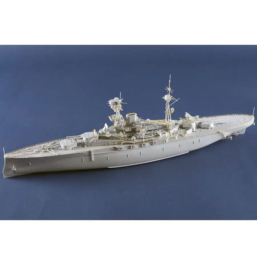 Trumpeter 05378 1/350  HMS Royal Oak Battleship Precision Assembly Model Kit
