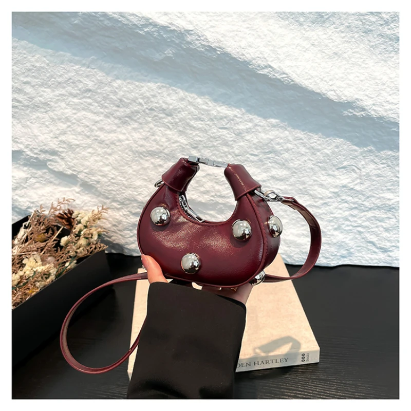 PU Solid Color 2025 New Square Crossbody Bag Car Stitching Zipper Popular Fashion Shoulder Bag Rivet Versatile Simple Handbag