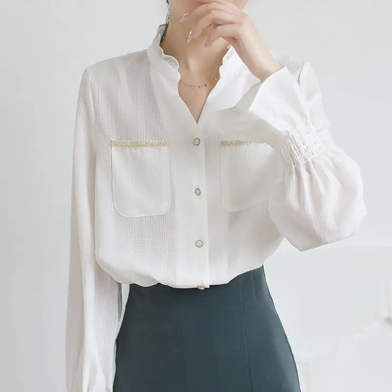 French Romantic Gentle Shirt Puff Sleeve Tops Grace Classy Stylish White Pockets V-neck Elegant Temperament Dream Leisure Classy