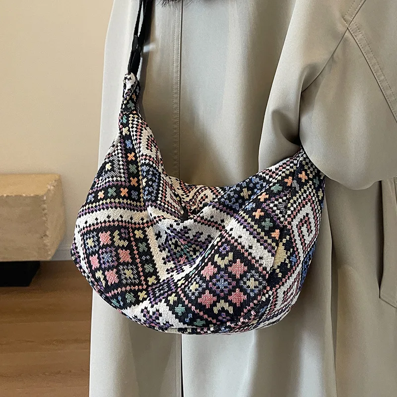 

Women Ethnic Style Dumpling Bag Large Capacity Korean Version Versatile Crossbody Bag Ins Retro Shoulder Bag For Daily Commute