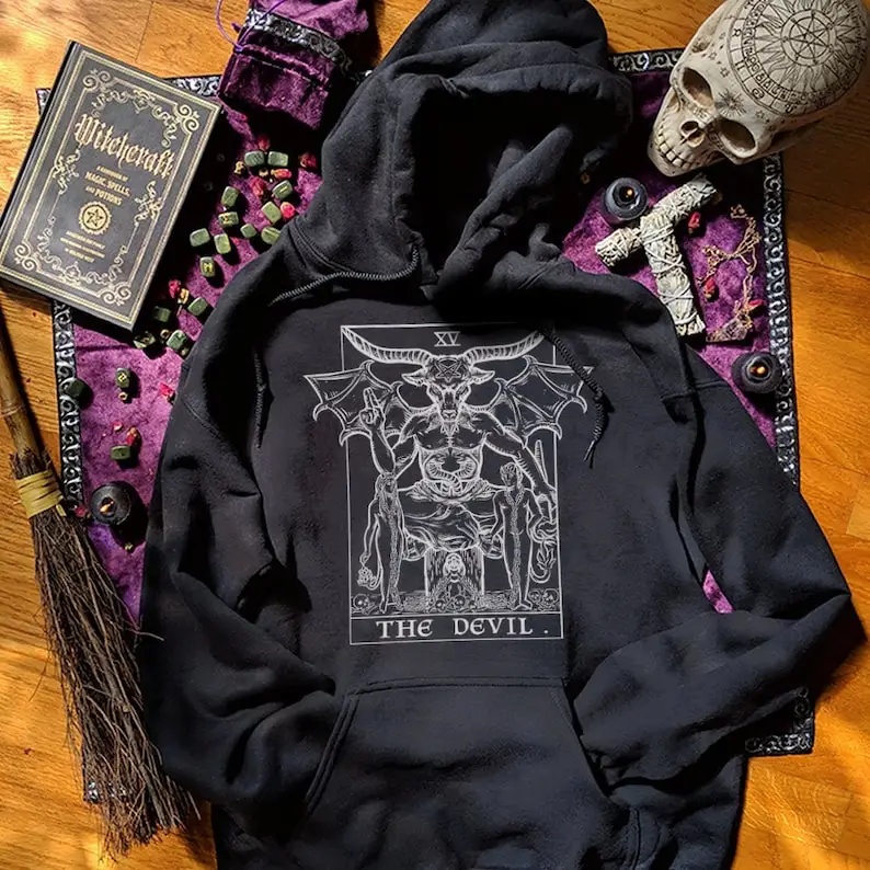 

Толстовка с картой Таро Дьявола, толстовка с бафометом, готические толстовки на Хэллоуин, толстовка с сатанической ведьмой, готический свитер, оккультные толстовки