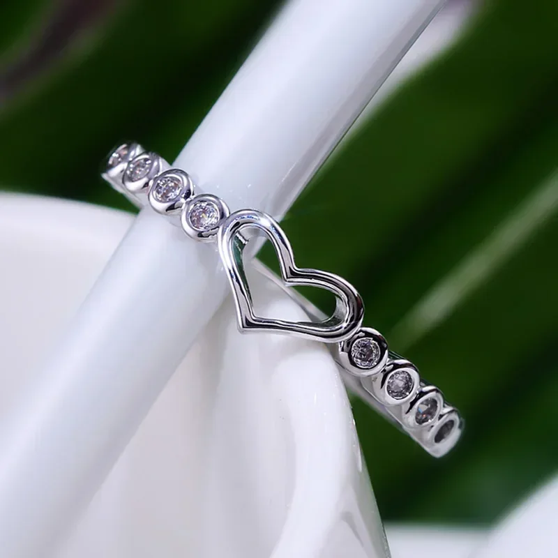 Simple Heart Shaped Gift Rings For Women Special Day Present For Girlfriend With Tiny Zircon Stone Minimalist Accessories