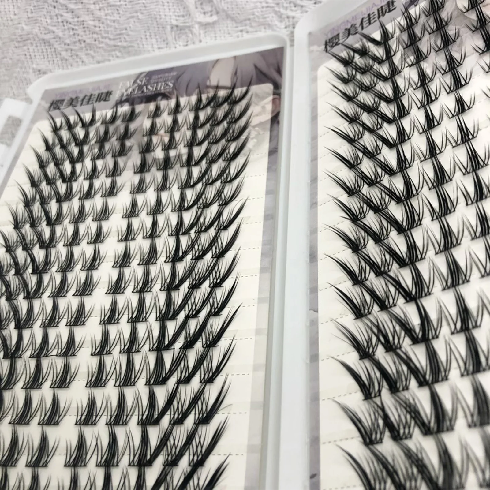 fox- manga False Eyelashes Natural Fluffy Volume winged Lash Extensions with Thin Band for Daily cosplay Makeup accessories
