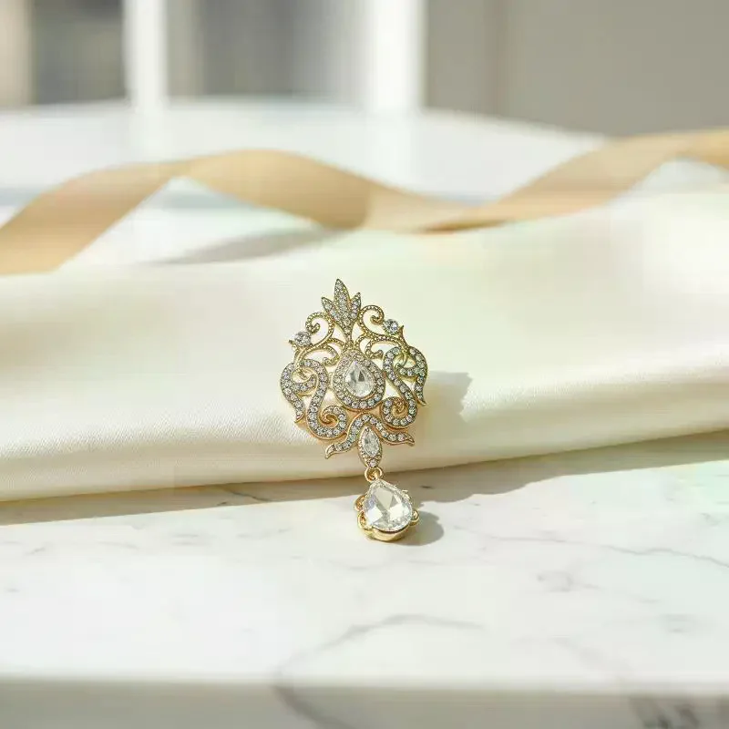 Vintage Gold Silver Color Crystal Brooches For Wedding Women Party Dress Rhinestone Bridal Bouquet Water Drop Brooch Pins