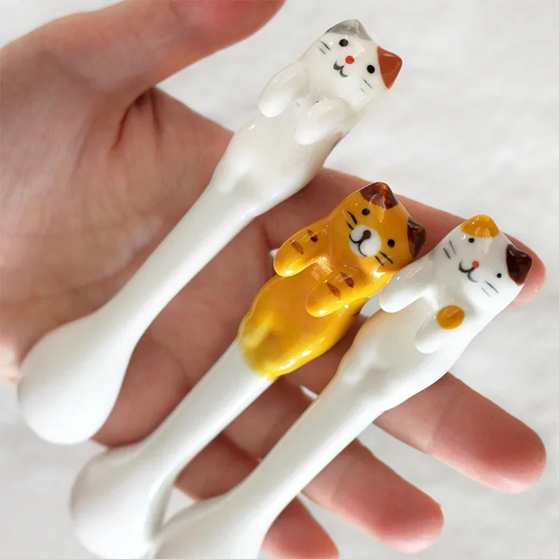 Ceramic Cartoon Cat Spoon Cute Animal Spoon Hanging Coffee Dessert Spoon Unique Ice Cream Flatware Kitchen Tool Novelty Gift