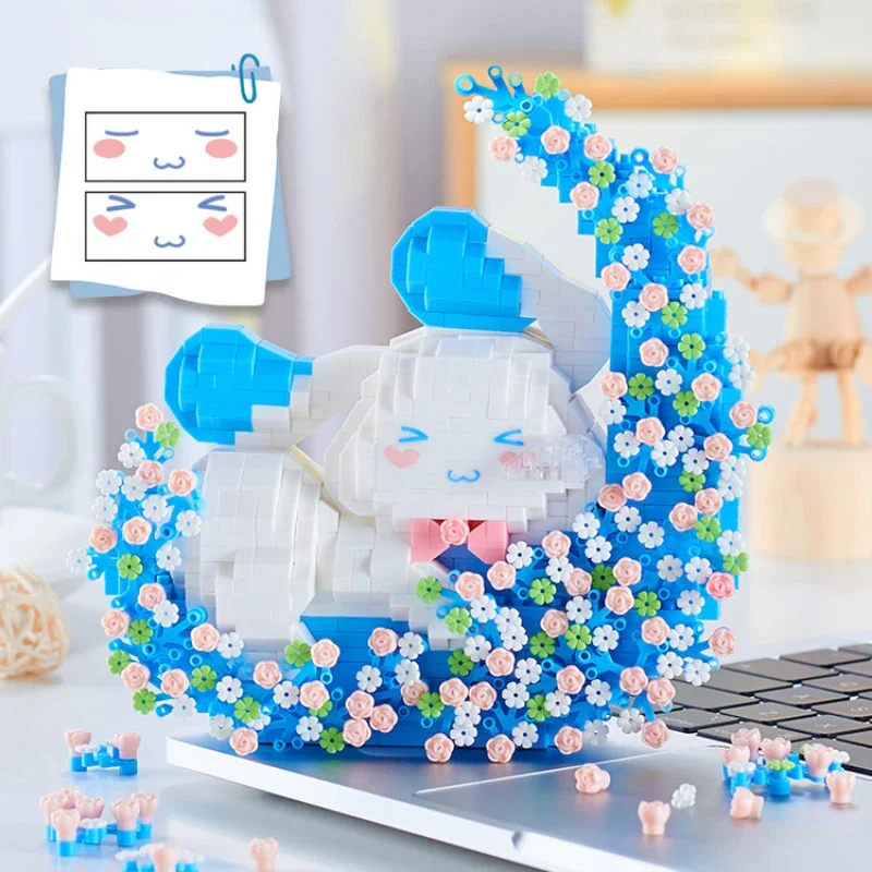 Sanrio Building Blocks Cinnamoroll Pochacco Ornaments Assembled Educational Toy Model Desktop Ornaments Collection Gift