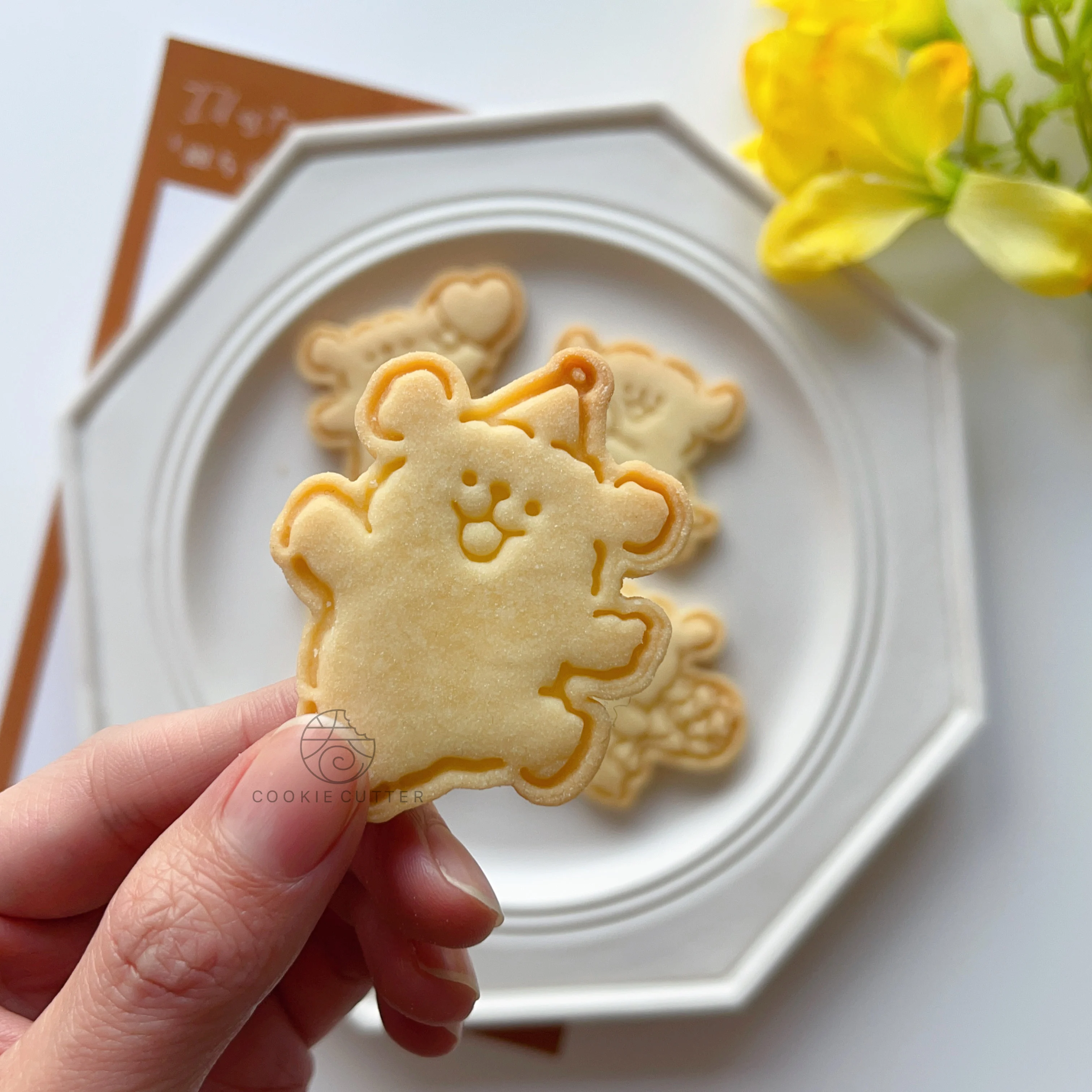 Cartoon Puppy Bear Fondant Cookie Mold Parent-child Biscuit Molds Plunger Cutters Children Sugarcraft Flip Cake Baking Tools