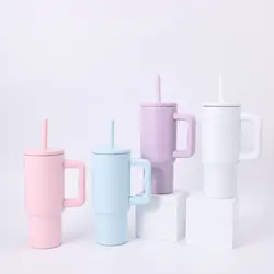 24OZ Car Thermos Cup With Straw Handle,Double Stainless Steel Flasks,Large Capacity Drinkware,Outdoor Ice Bullock Water Bottle