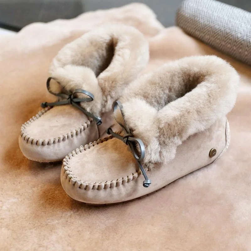 2022Top Quality Genuine Sheepskin Leather Woman Snow Boots Fashion Waterproof Winter Boots 100% Natural Fur Warm Wool Shoes