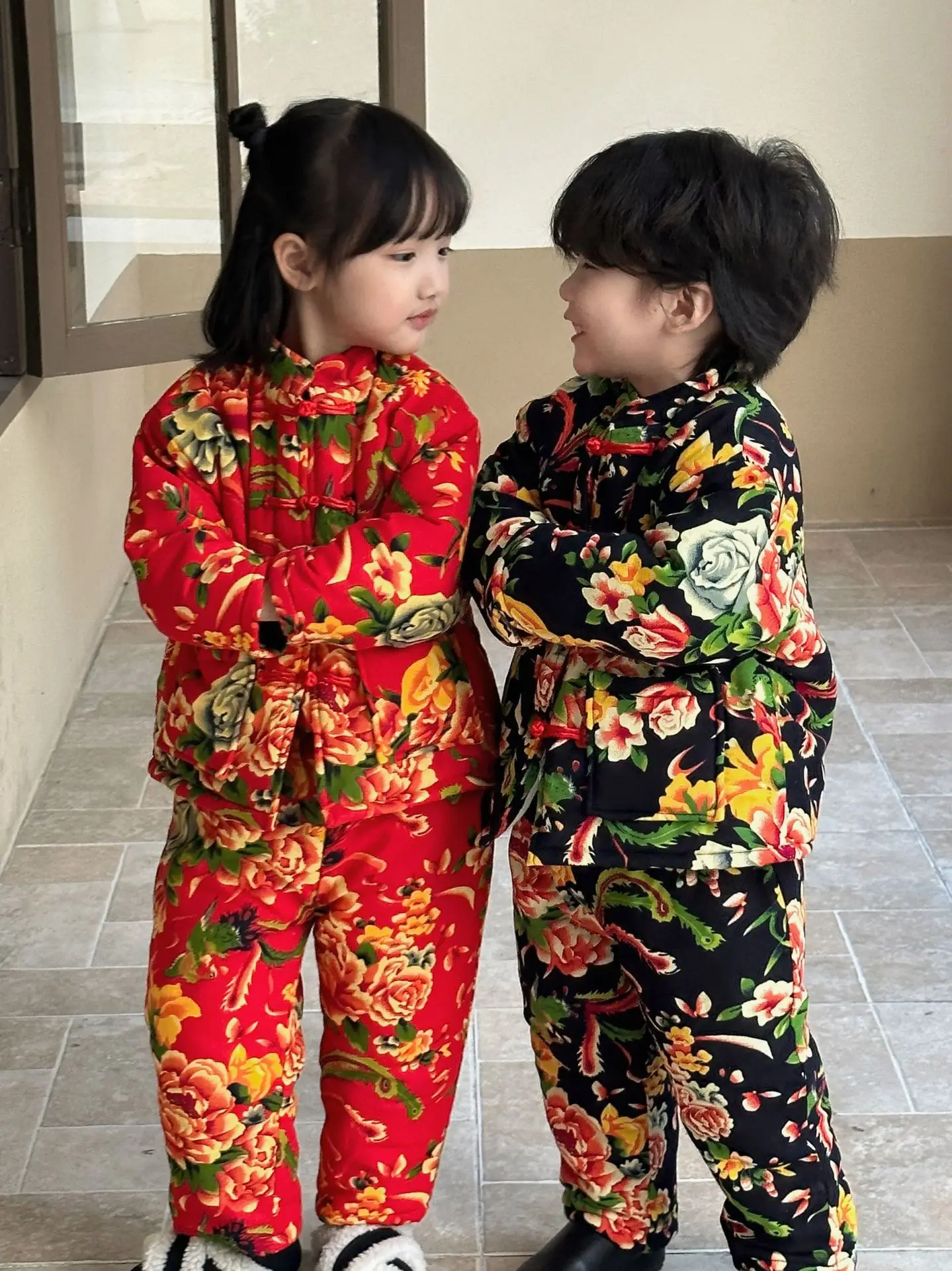 Children's Tang suit Northeast big flower Chinese style cotton-padded jacket boys and girls winter baby New Year suit